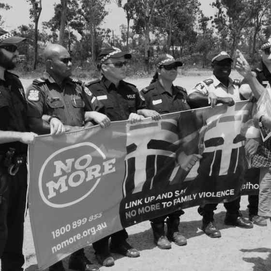 Charlie King telling NT Police officers and PNG Police officers about the Central Australian origin of the campaign call 'NO MORE' and 'Link Up'.